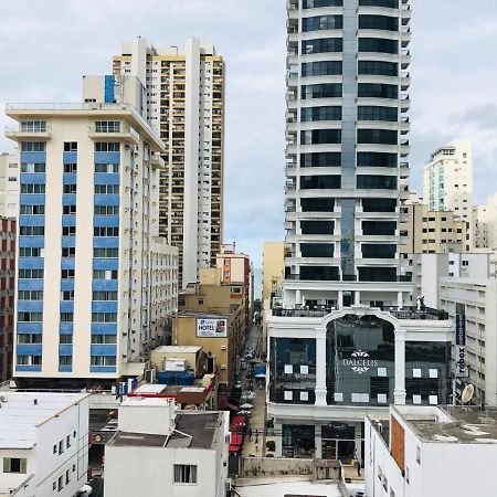 Chemin Imoveis Lägenhet Balneário Camboriú Exteriör bild